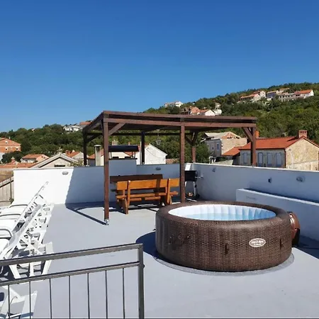 Mit Jacuzzi Und Meerblick By Interhome Crikvenica
